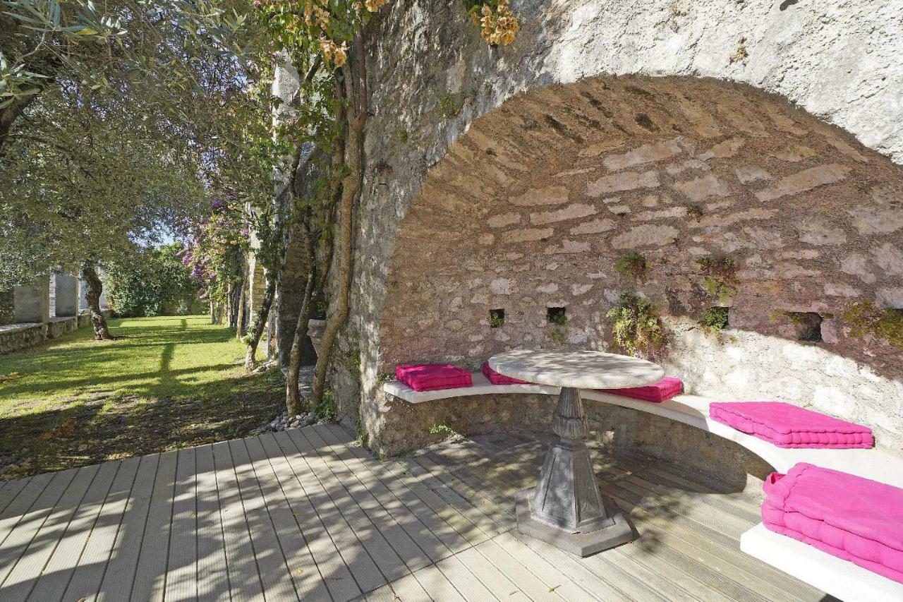 Villa Rachele: stunning luxury villa in centre Gargnano with private pool&breathtaking views Esterno foto